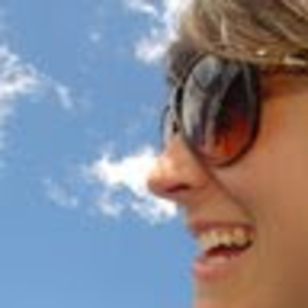 Meet your Posher, Alyson